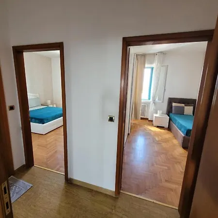 게스트하우스 The Penthouse Of 파도바